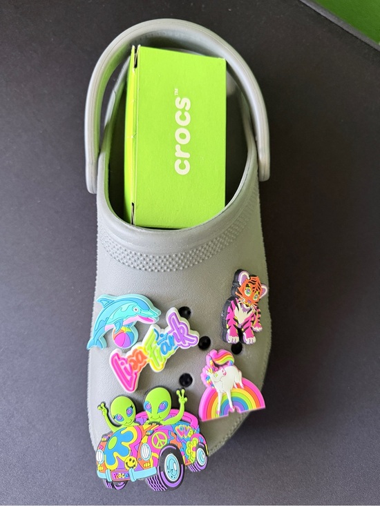 Lisa Frank Accessories - Lisa Frank x CROCS Jibbits + 2 Random Jibbits included (7 Total!)